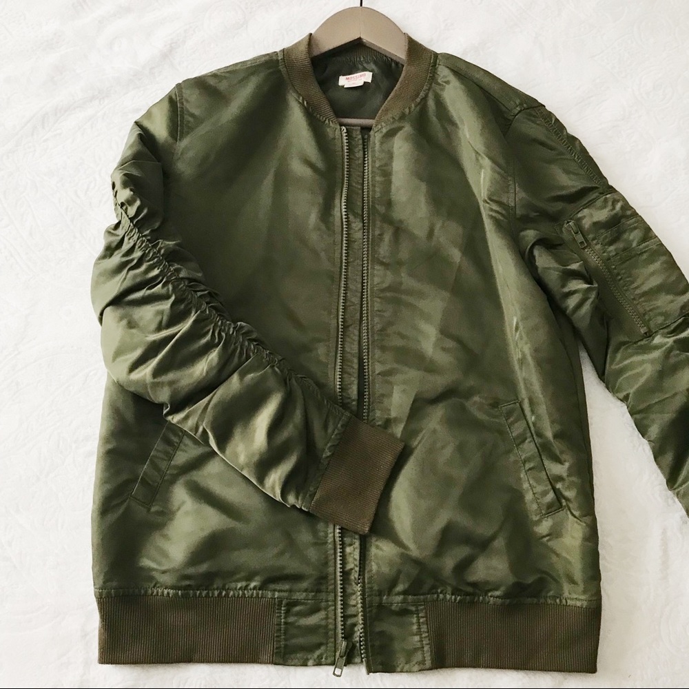 SOLD 💔 - Picture 2 of 10